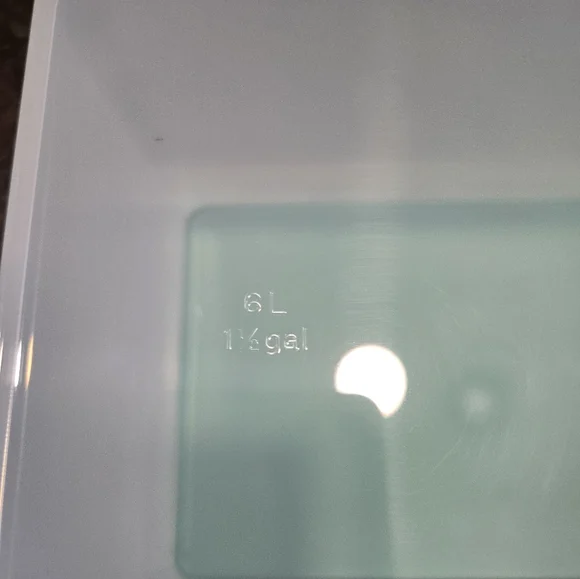 Tupperware Small Carryall - Picture 4 of 4